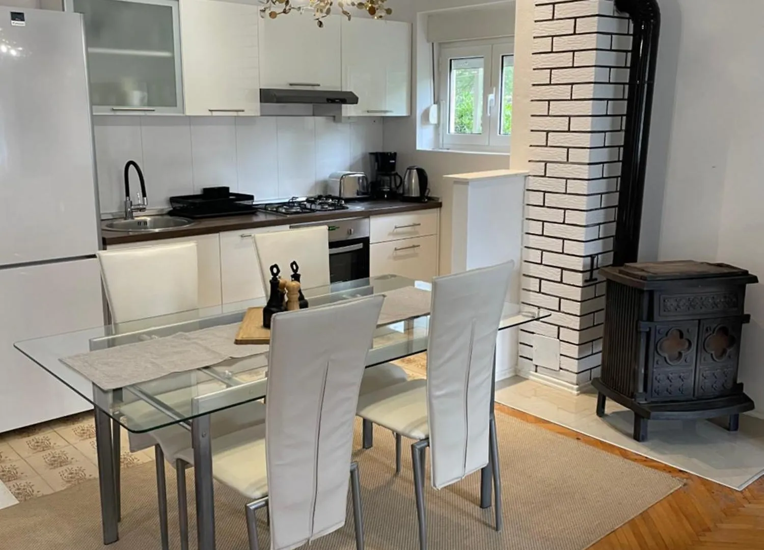 Apartments Zara Seline 0*,