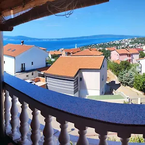 Sabira Apartament Novi Vinodolski